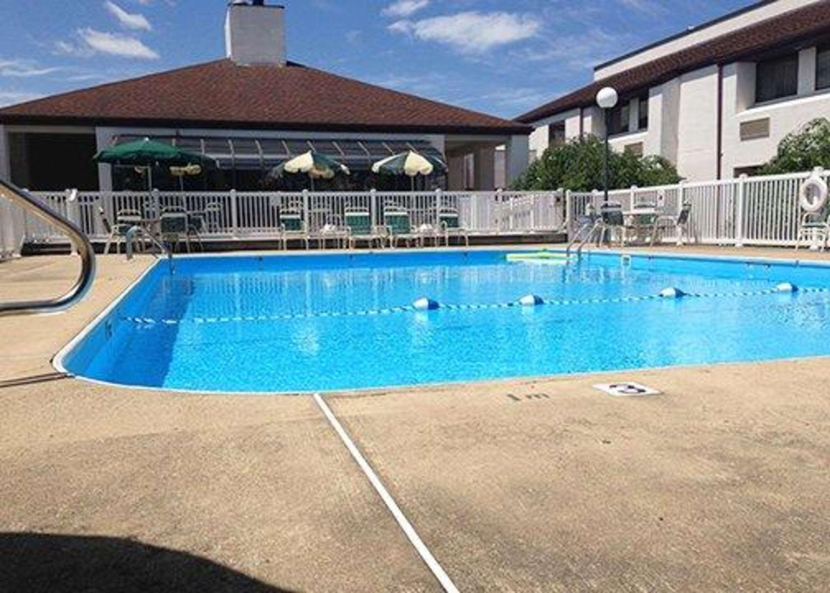 Quality Inn New Columbia-Lewisburg Exterior foto